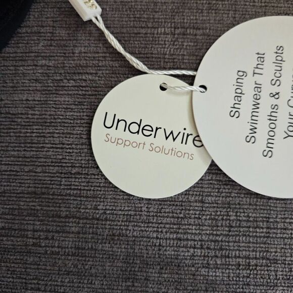 Contours Women's Black V-Neck Bra Sized Underwire 1-Piece Swimsuit Size 16 - Picture 8 of 14